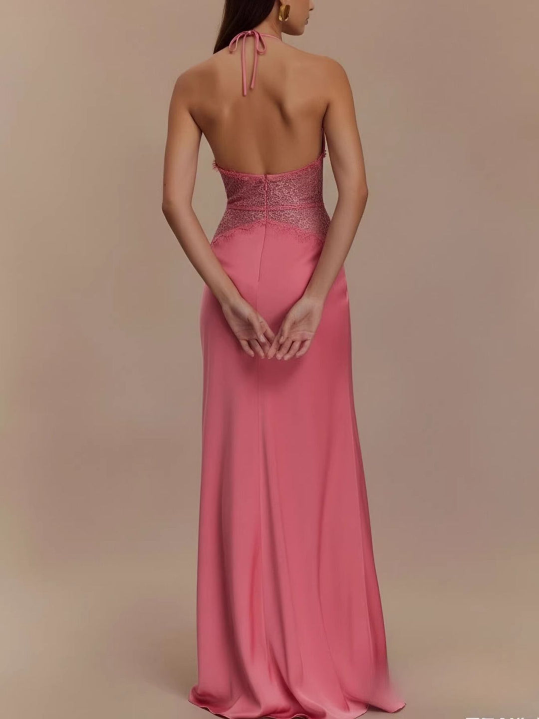 6bd40144-006a-4c2a-b2bb-5a2ec66ab4be-Max